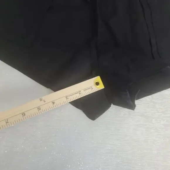 Petal & Pup Chelsey Linen blend shorts women black Size 8 resort wear vacation - Picture 7 of 11